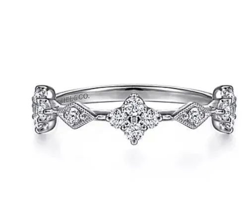 14K White Gold Diamond Cluster Station Ring