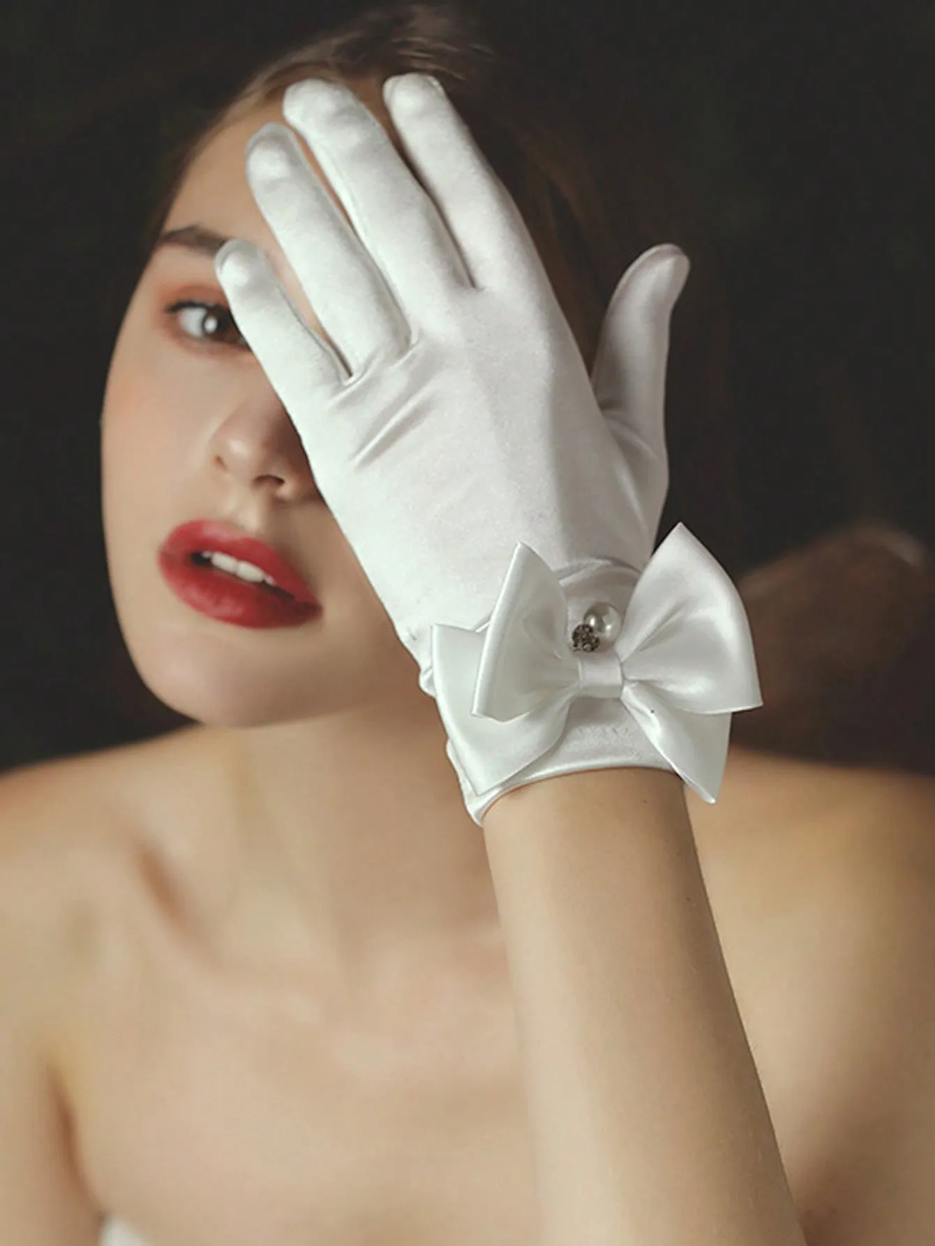 1pair Short White Satin Pearl Bowknot Elastic Gloves Suitable For Wedding, Party, Driving And Everyday Use