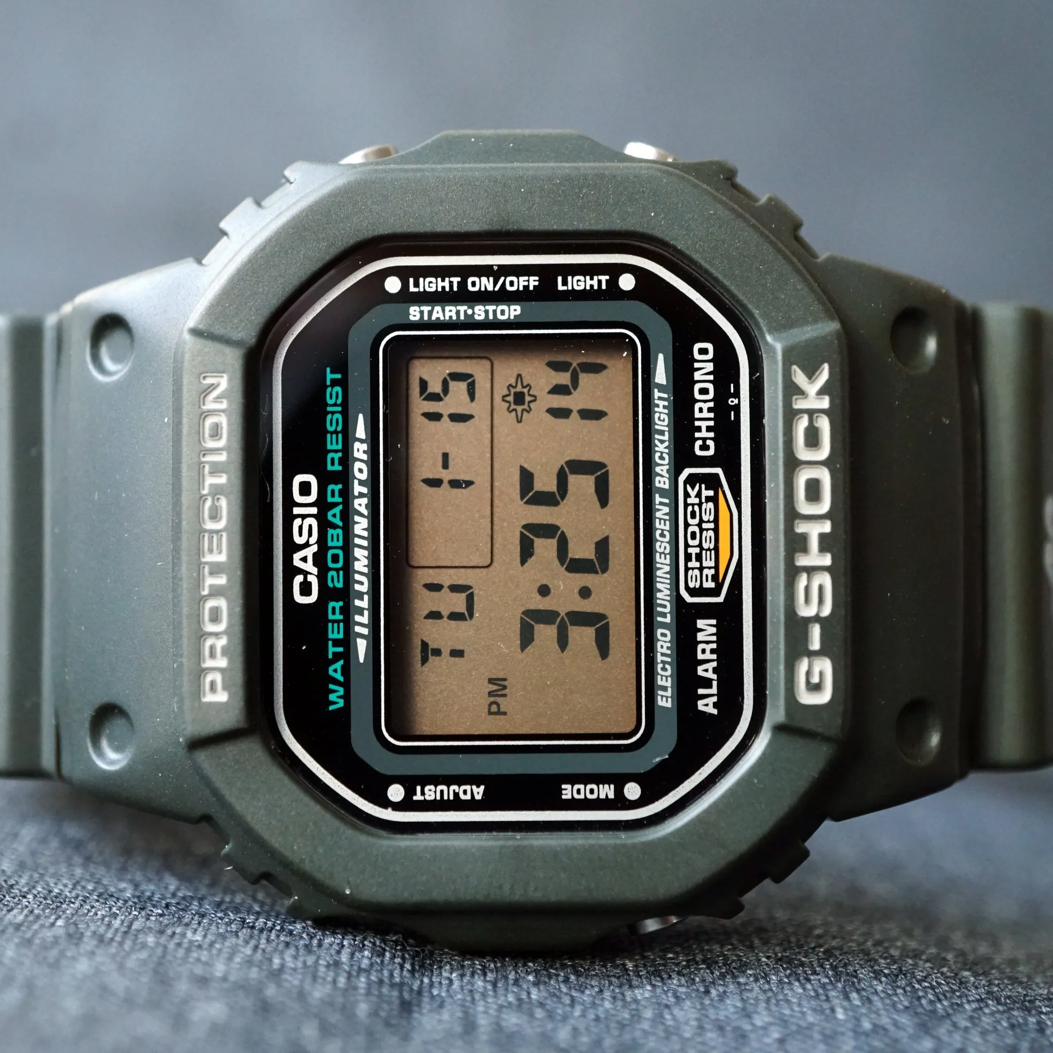 2000 VINTAGE CASIO G-SHOCK DW-5600CK-3ZJF G-VIPER MINT