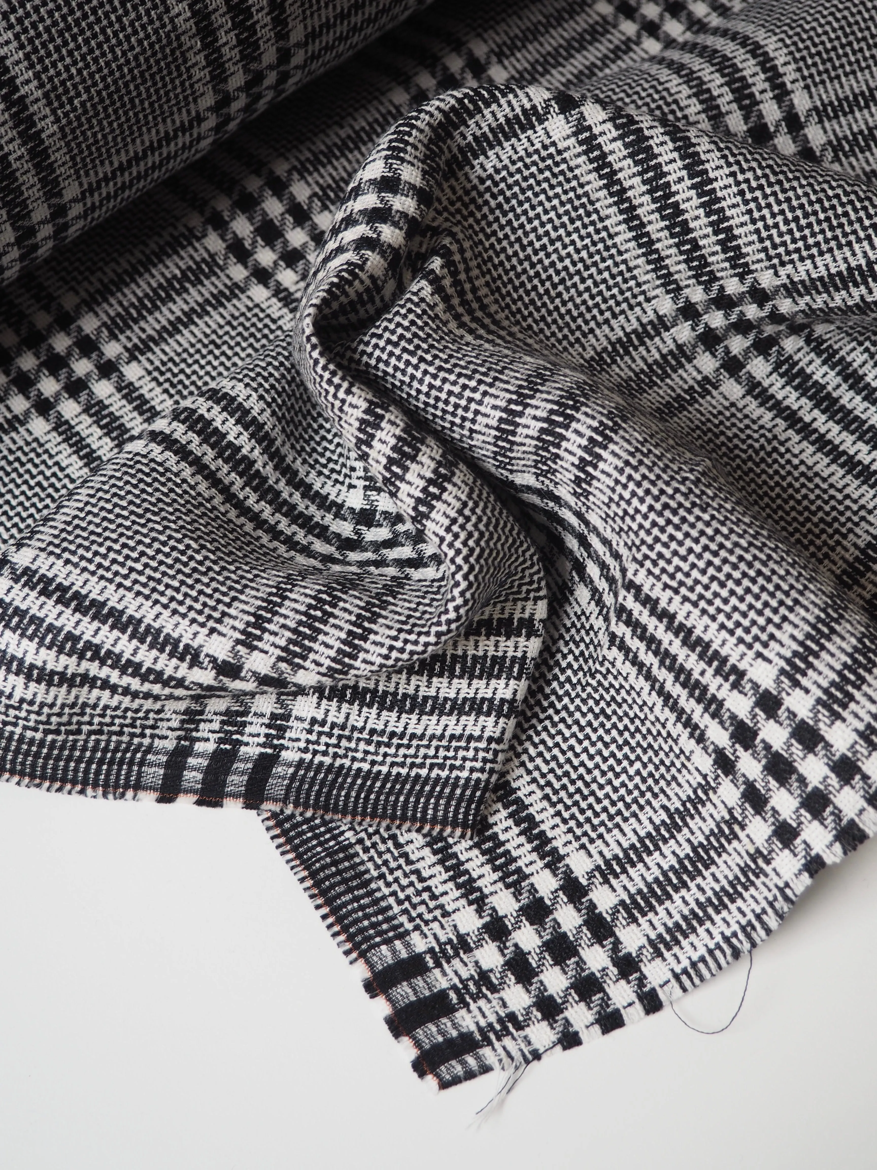 B W Check Linen/Cotton Jacquard