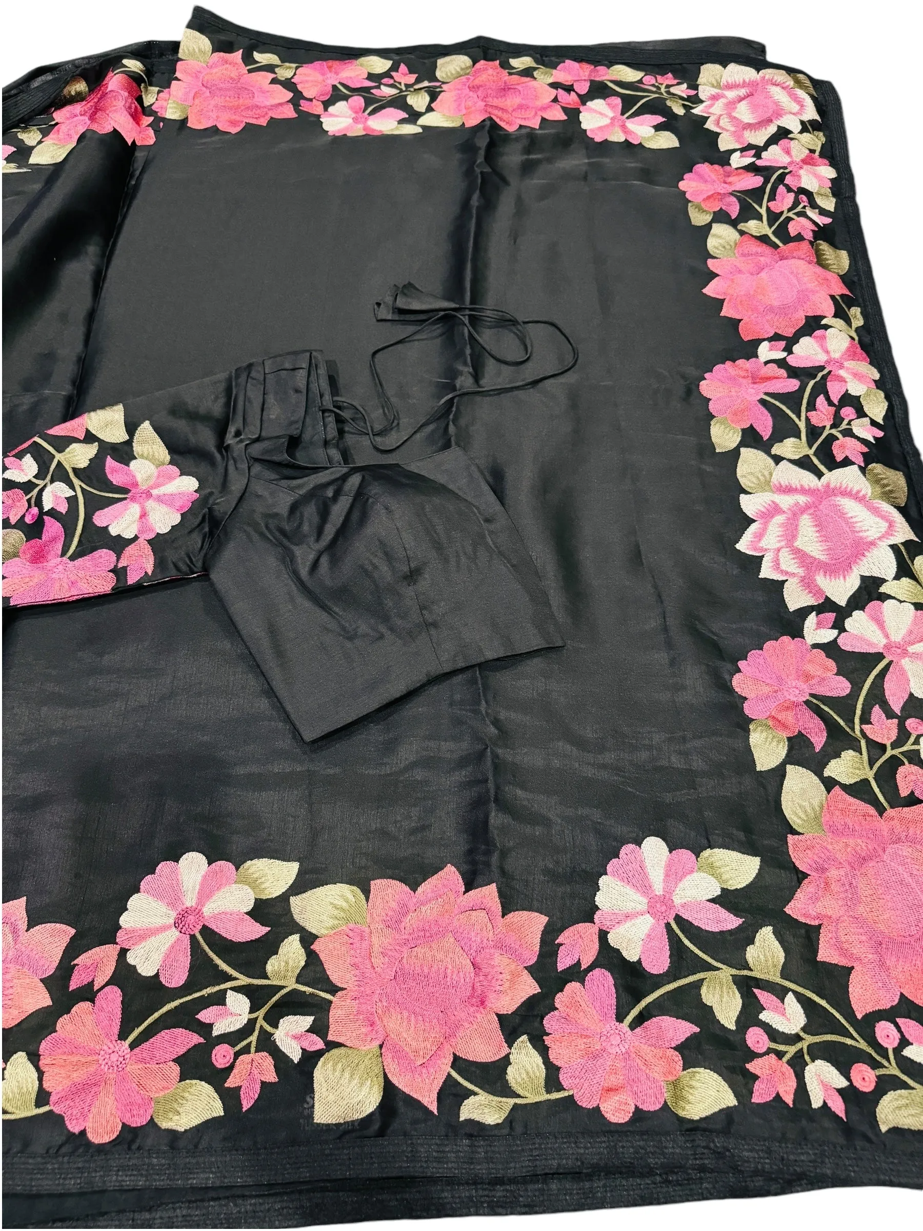 ELEGANT BLACK DOLA SILK TUSAR SAREE WITH INTRICATE FLORAL EMBROIDERY