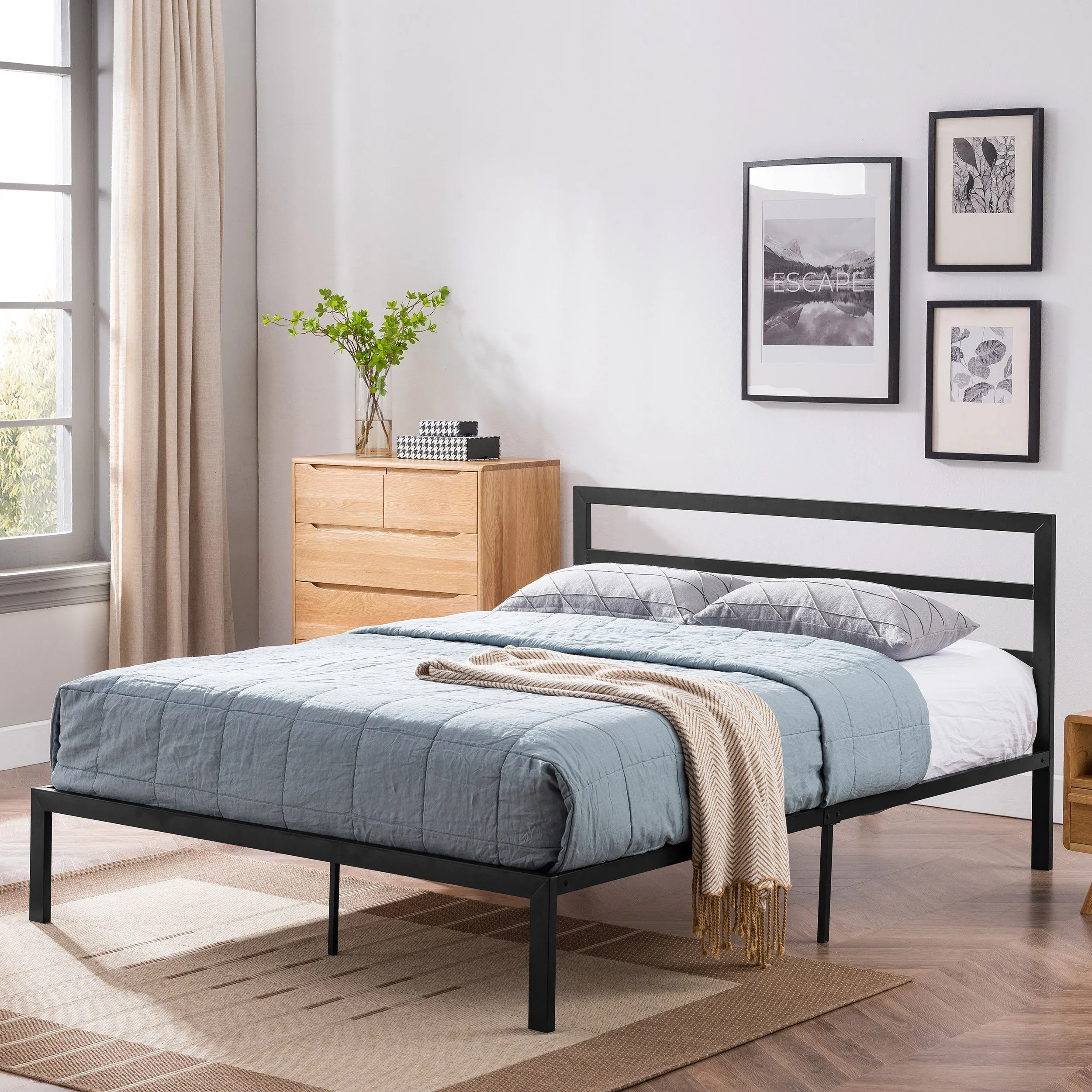 Jones Minimalistic Modern Slat Iron Queen-Size Bed Frame